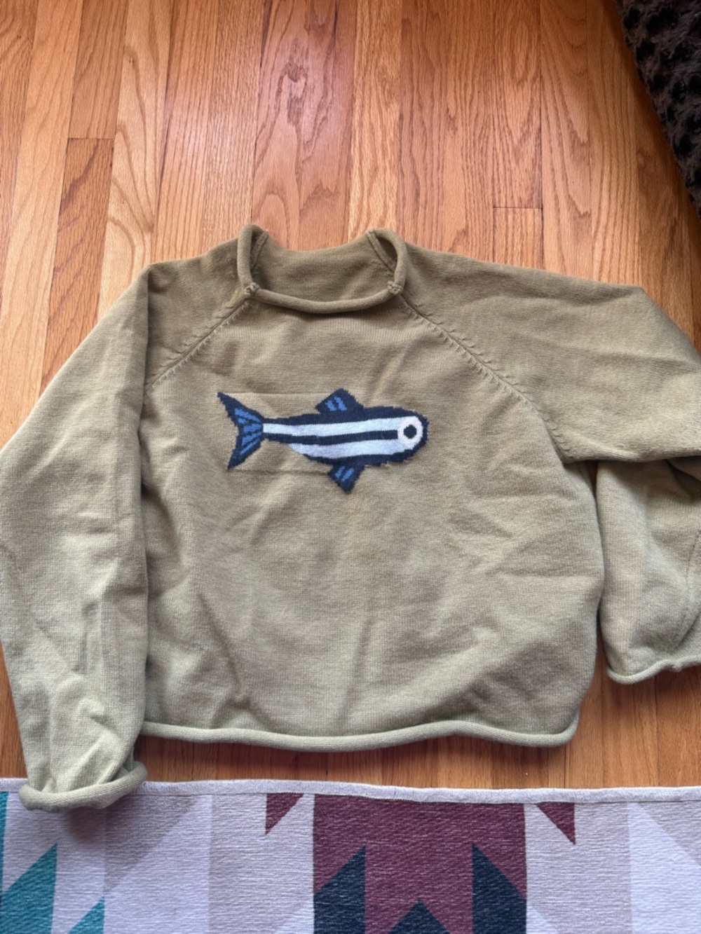 Women's Crew Neck Sweater in Olive with Fish Motif